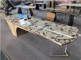 Brazil Luxury Quartzite Royal Green Polished Table Top