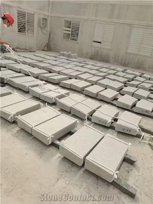 China New G603 Granite White Flamed  Kerbstone