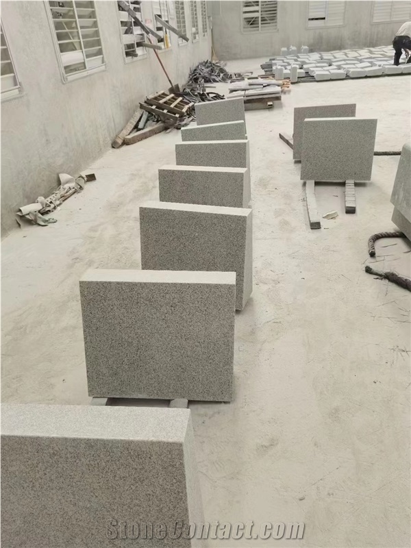 China New G603 Granite White Flamed  Kerbstone