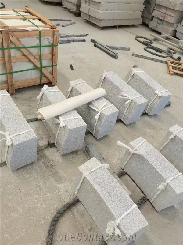 China New G603 Granite White Flamed  Kerbstone