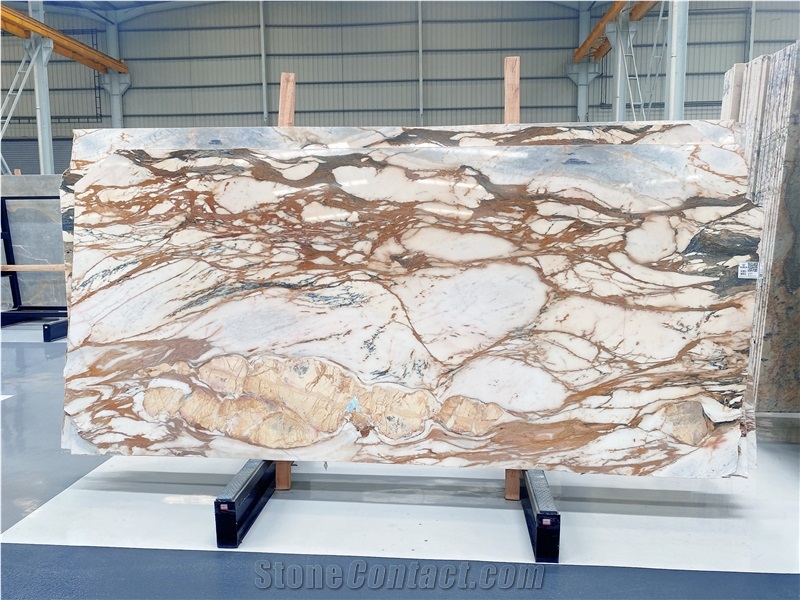 Calacatta Gold Marble Slab