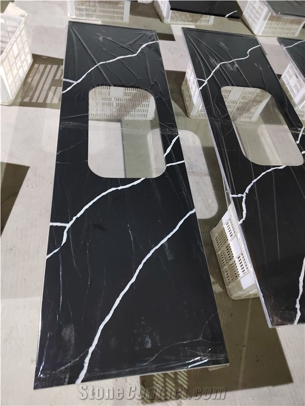 Black  Artificial Quartz Stone Kitchen Countertops Xuri