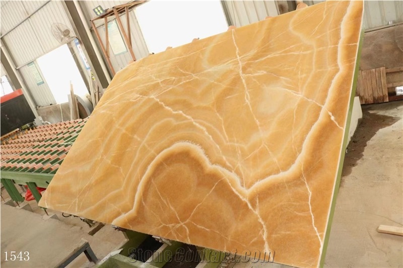 China Honey Onyx Slabs Golden Agate Onix Tile Wall Floor Use