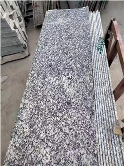Spray White Granite Slabs For Interior And Exterior Design