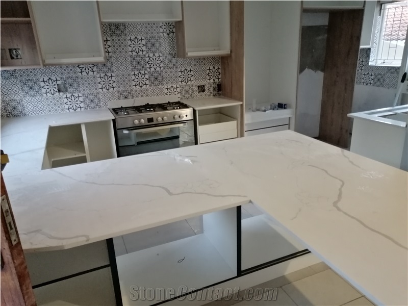 Calacatta Fine Eezi Quartz Kitchen Counter Tops