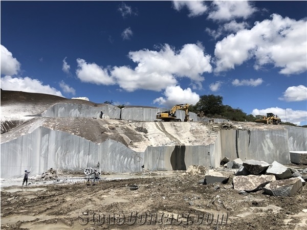 Black Jade Granite Quarry