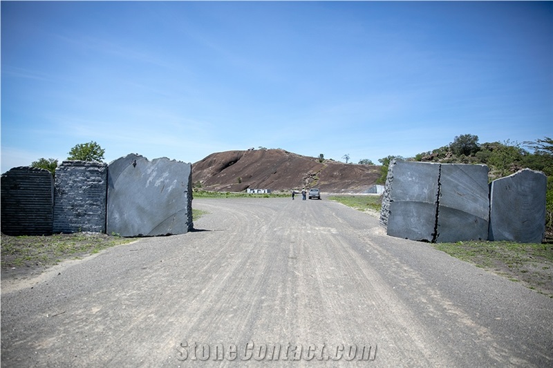 Black Jade Granite Quarry