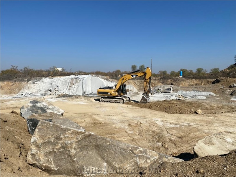 Black Ocean Granite Quarry