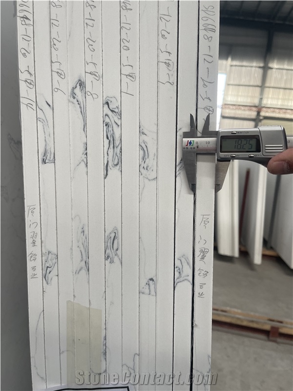 Artificial Panda White Quartz Slabs