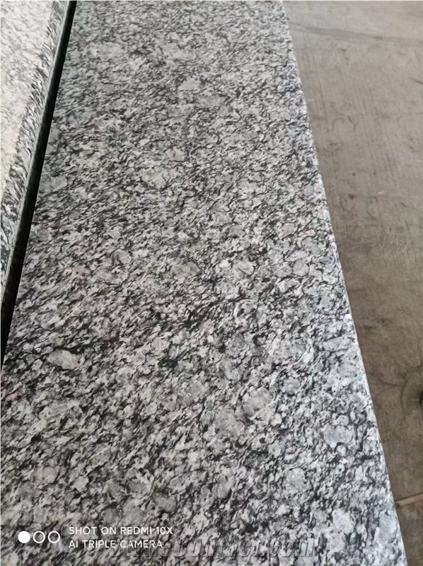 Factory Price Sea Wave China Granite Slabs