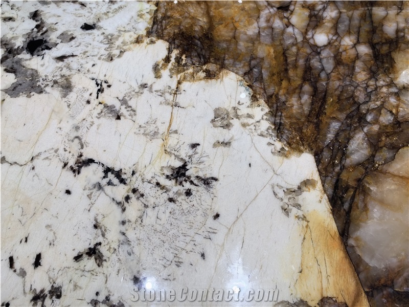 Golden Patagonia Quartzite Cafe Table Tops
