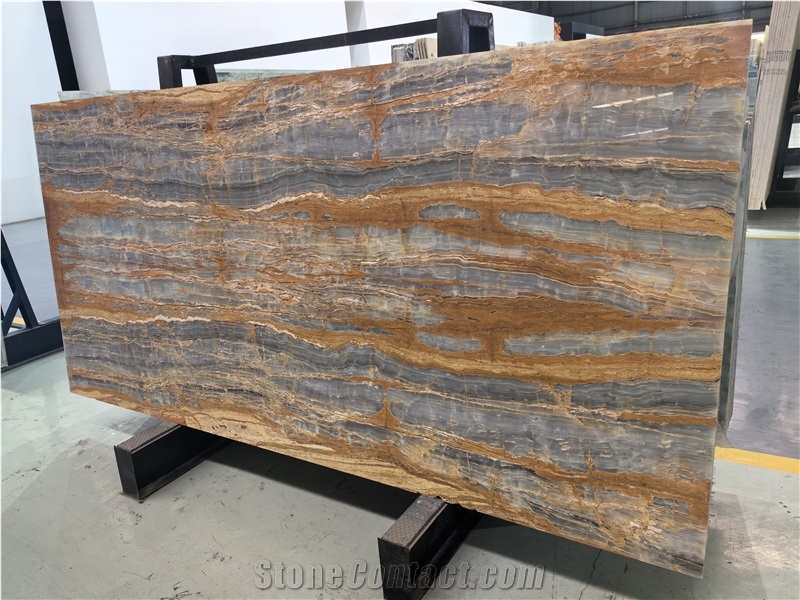 Onice Smeraldo Onyx Slabs