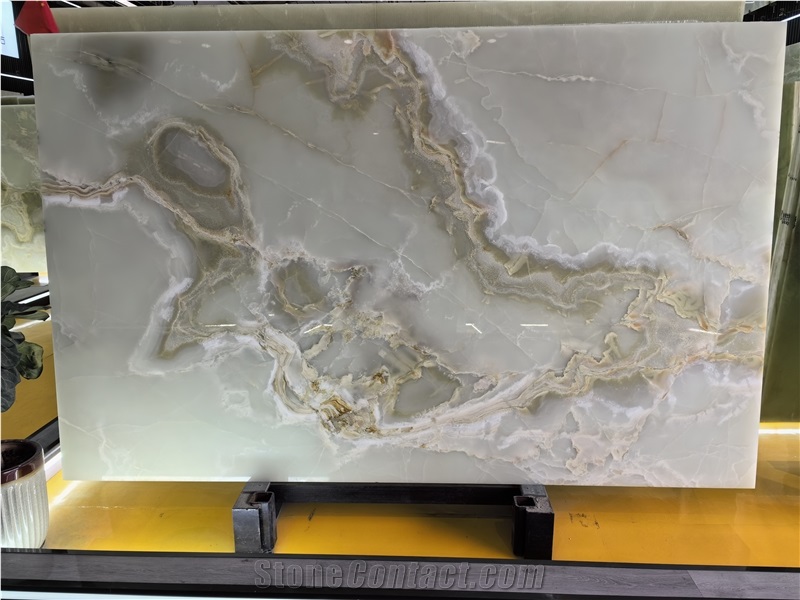 Verde Afghanistan Onyx Slabs