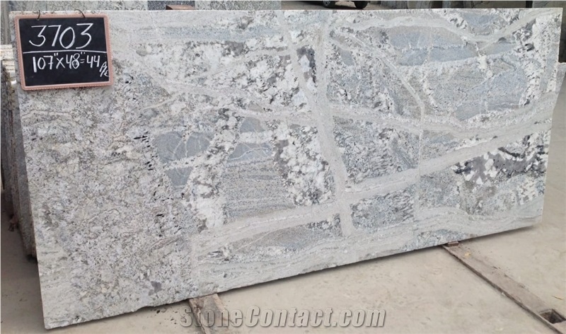 Monte Cristo Granite Slabs