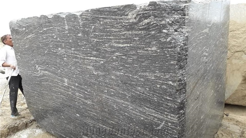 River Black Granite Slabs