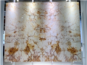Lumix Quartzite Slab
