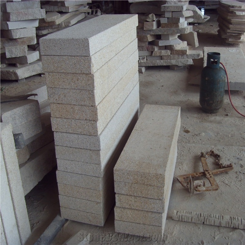 G682 Rusty Yellow Beige Granite Thick Slabs Tiles