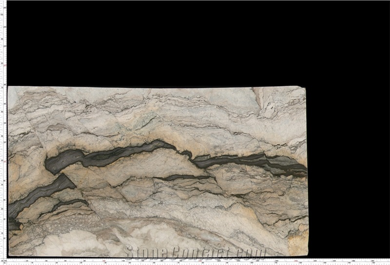 Calacatta Iron Quartzite Slabs