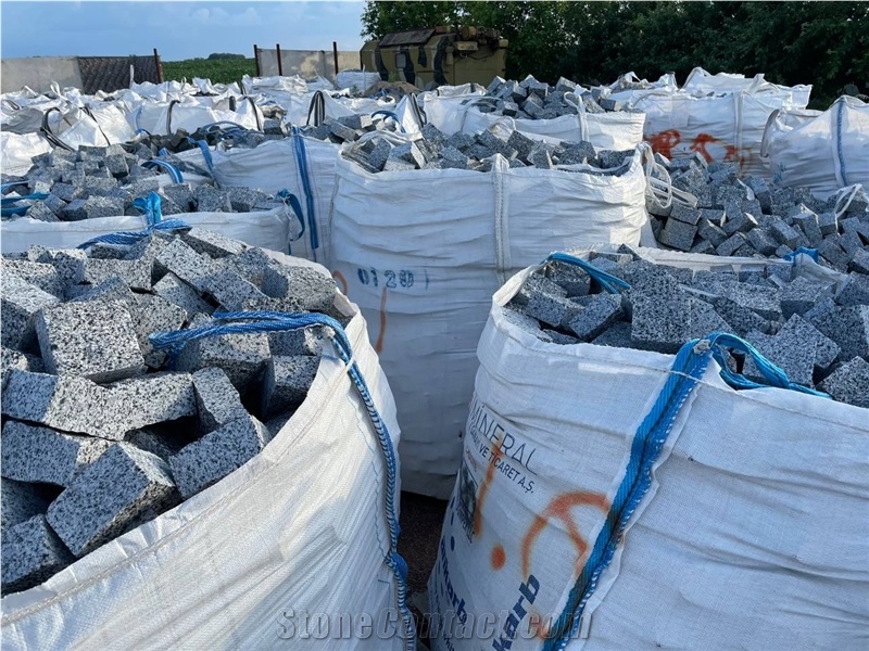 Light Grey Ukraine Granite Cobble Stones