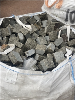 Verde Oliva Green Granite Cube Stone