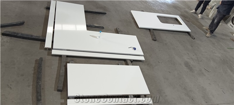 Pure White Quartz Stone Kitchen Countertops