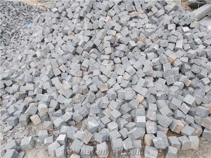 G654 Granite Cobble Stone