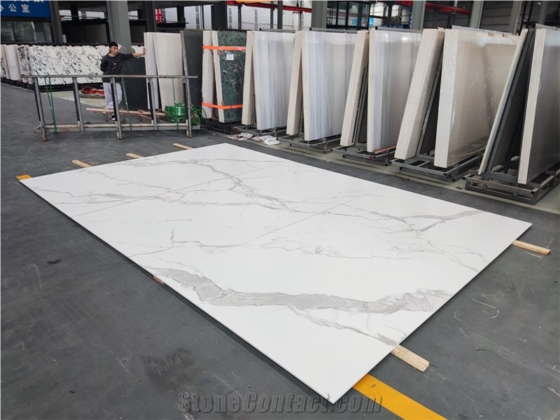 Snow White Large-Format Glazed Sintered Stone Wall Panels