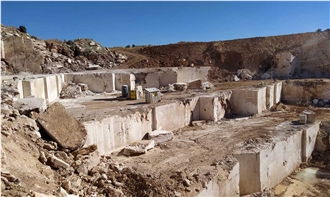 Tuscany Travertine - Sitra Travertine Quarry
