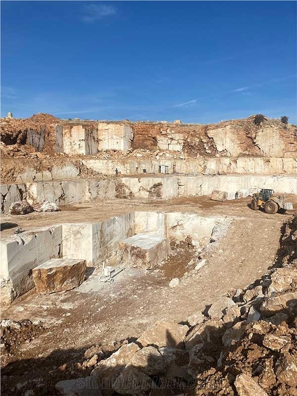 Tuscany Travertine - Sitra Travertine Quarry