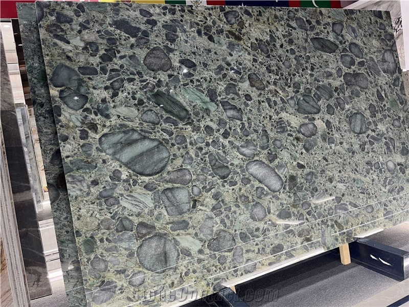 Palladium Smeraldo Quartzite Slabs