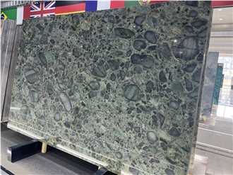 Palladium Smeraldo Quartzite Slabs