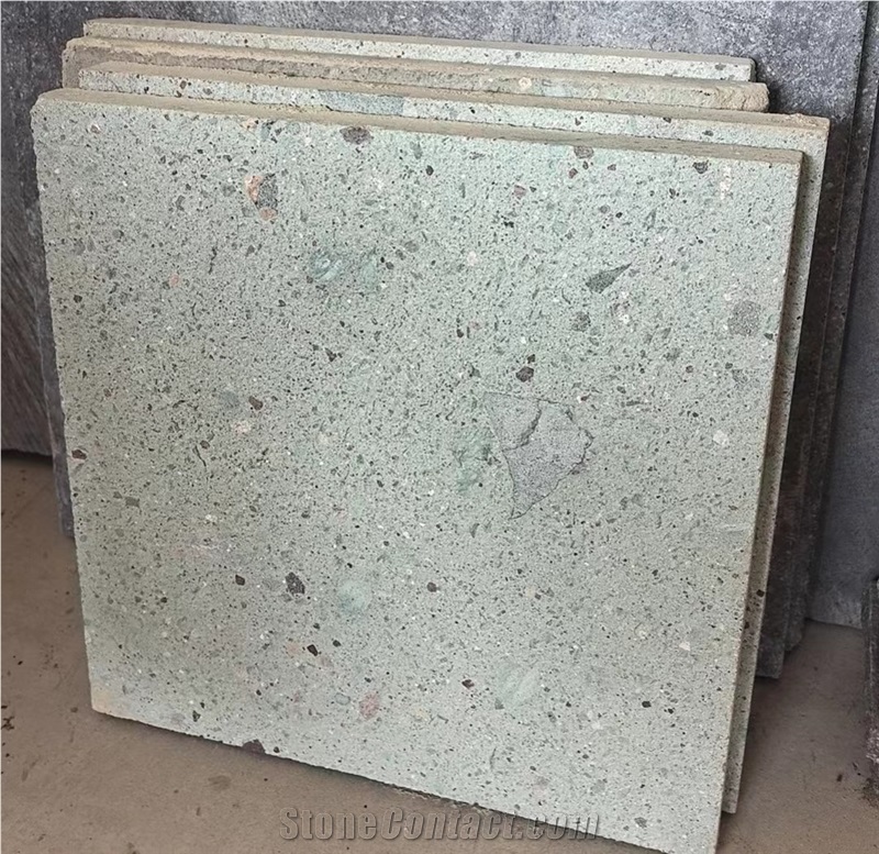 China Green Sukabumi Tuff Stone Tiles