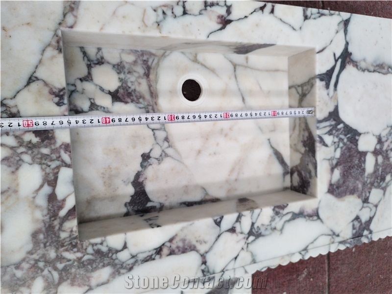 Goldtop Calacatta Viola Bathroom Countertop