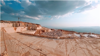 Turkey French Vanilla Marble Quarry