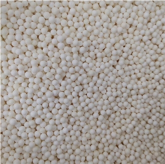 China Supplier Ceramic Sphere Blasting Media B30 B40
