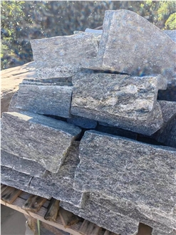 China Grey Quartzite Flagstone For Landscape