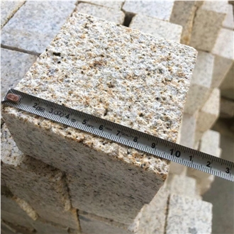Zhangpu G682 Rustic Yellow Flamed Cubes