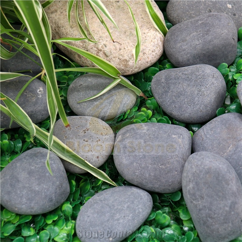 Black Walkway Pebble Stone Natural River Stone