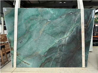 Sombori Island Quartzite Slabs - Verde Smeralda Quartzite Slabs