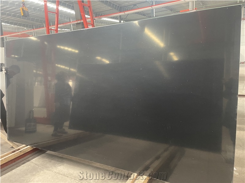 Black Sky Selling Quartz Slabs
