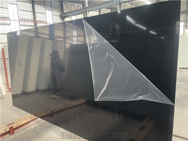 Black Sky Selling Quartz Slabs
