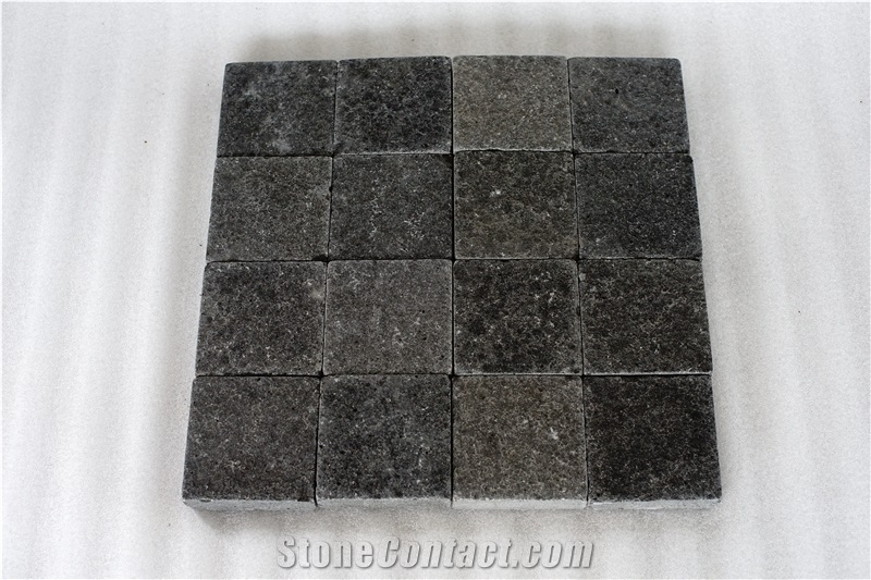 Black Basalt Cobble Large Ashlar Flamed