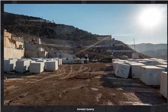 Sanata Gray Marble Blocks