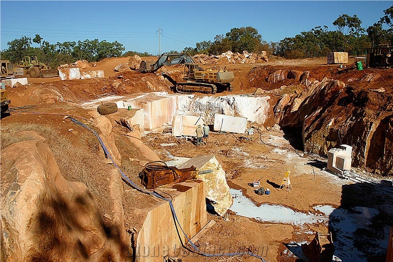 Bianca Mist Marble Quarry