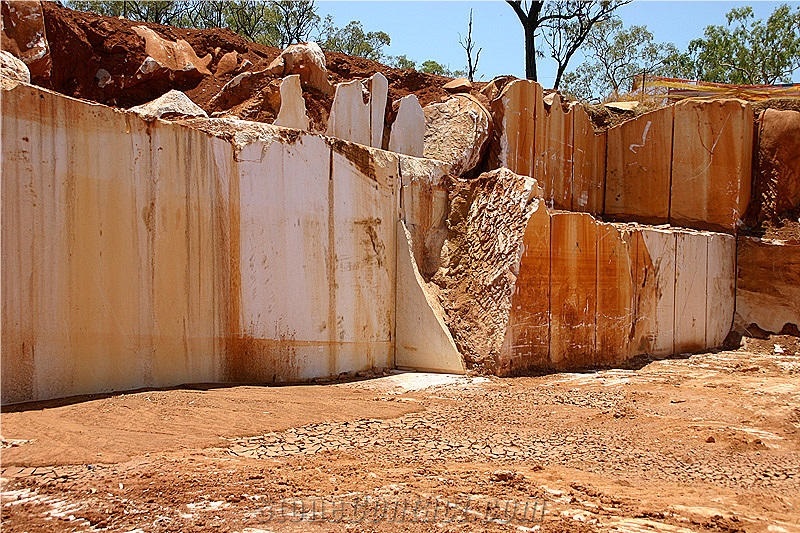 Bianca Mist Marble Quarry