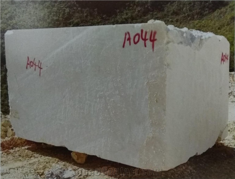 White Carrara Campanili Marble Blocks