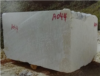 White Carrara Campanili Marble Blocks
