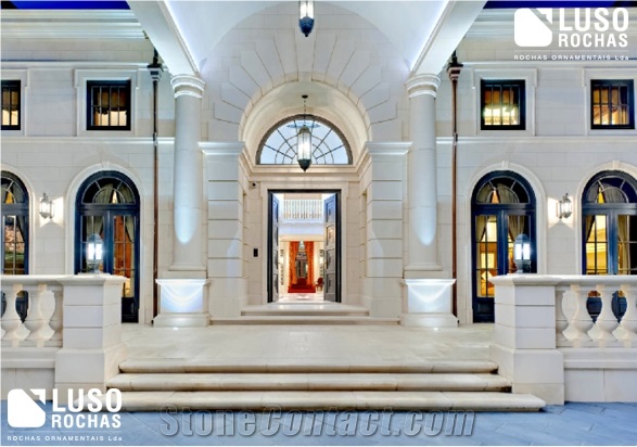 Moleanos Beige Limestone Columns
