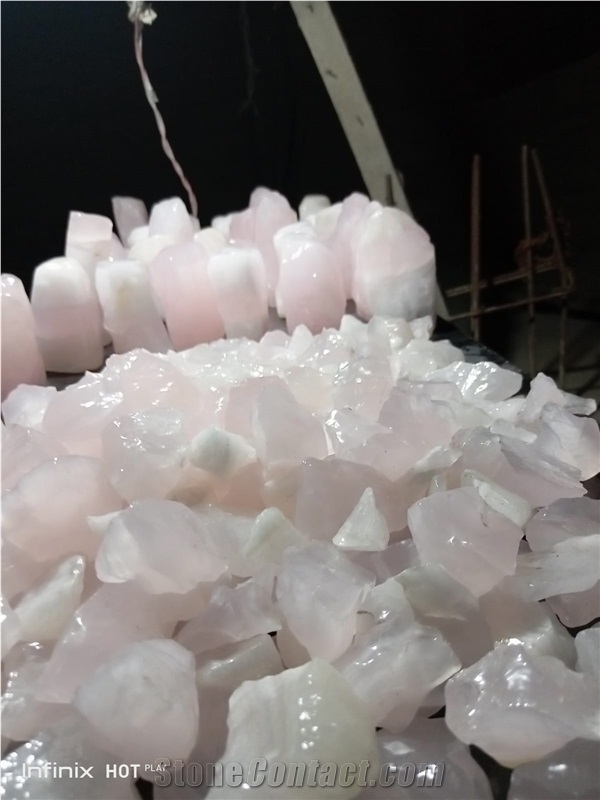 Pink Onyx Pebble Stone, Crushed Stone