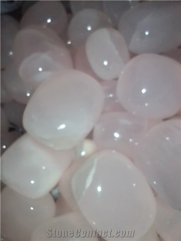 Pink Onyx Pebble Stone, Crushed Stone